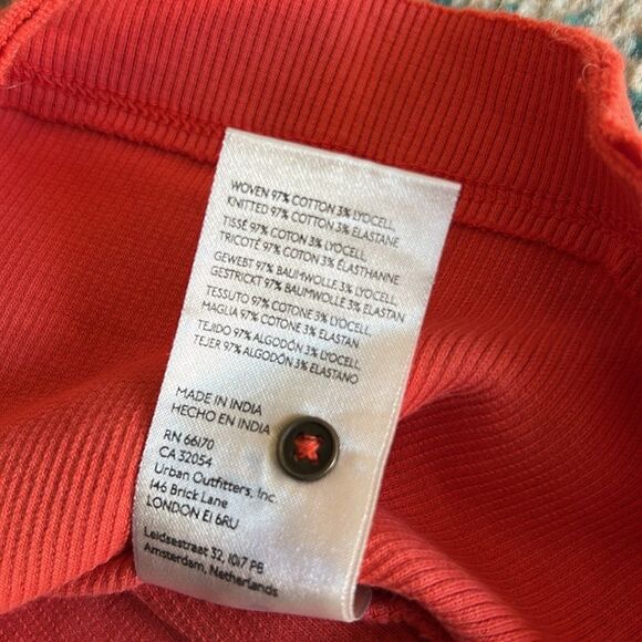 Pilcro Orange Puff Sleeve Ruffled Blouse size small - Picture 10 of 11